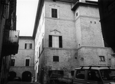 Palazzo Marcelli Flori